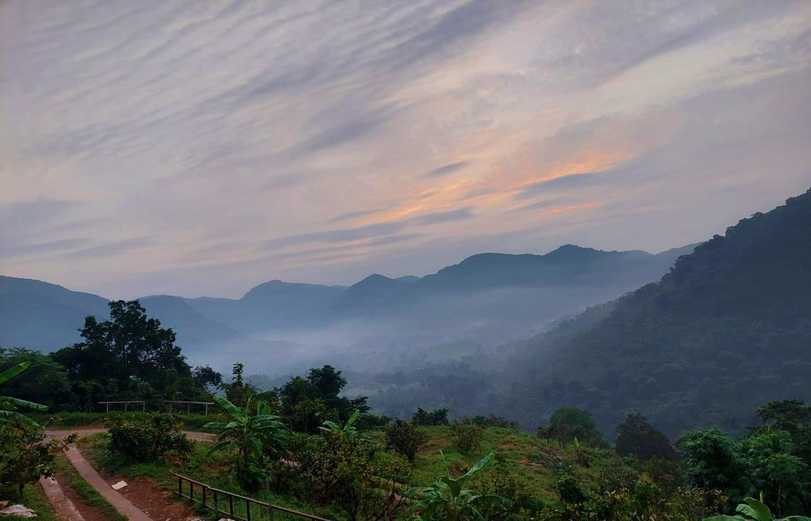 PanjimInn's tweet photo. Come unwind and relax in the midst of the greenery and tranquility of our Virdi Valley Estate... https://t.co/eVJbtafHWJ