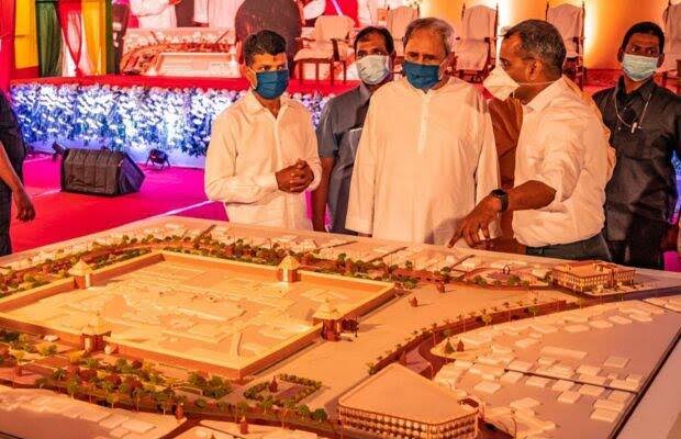 FactlySanjeev's tweet photo. #SC dismissed #PuriHeritageCorridor
PIL Reasons
*State hasNOC fromNMA
*#NMA is agencyUnder #AMASRAct 1958/2010
*Relied onNov2019 judgement on #MrinaliniPadhi Vs #UnionofIndia
*SC ordered State for a plan on shelter,facilities4pilgrims,Rosa ghar hygiene, effluent treatment etc https://t.co/qx3Su0OpH6