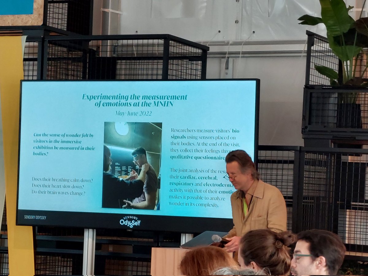 EstimMediation's tweet photo. #ecsite2022 #sessionroom4 Presentation of #OdysséeSensorielle @Le_Museum "Smell is a time and space machine, a powerful trigger of emotion and memory" https://t.co/9bAlMEkocu