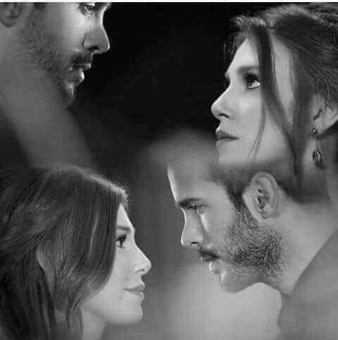 سأهمس لك همسة
منذأحببتك أصبحت تلك السيدةالشرقية
التي تهوى تفاصيلك الصغيرة
أعشق تلك التفاصيل وأسعى إلى تقليدك
أحتسي قهوتي كماتفعل انت
وأنتشي برائحتهاكرائحة عطرك
وأرى وجهك يطل من فنجاني
وطيفك يعانق وحدتي
ولكن حين أتذوق مرارتها
أدرك أن الحياةبهامرارة
ولكنها ابداً ليست كمرارة ابتعادك