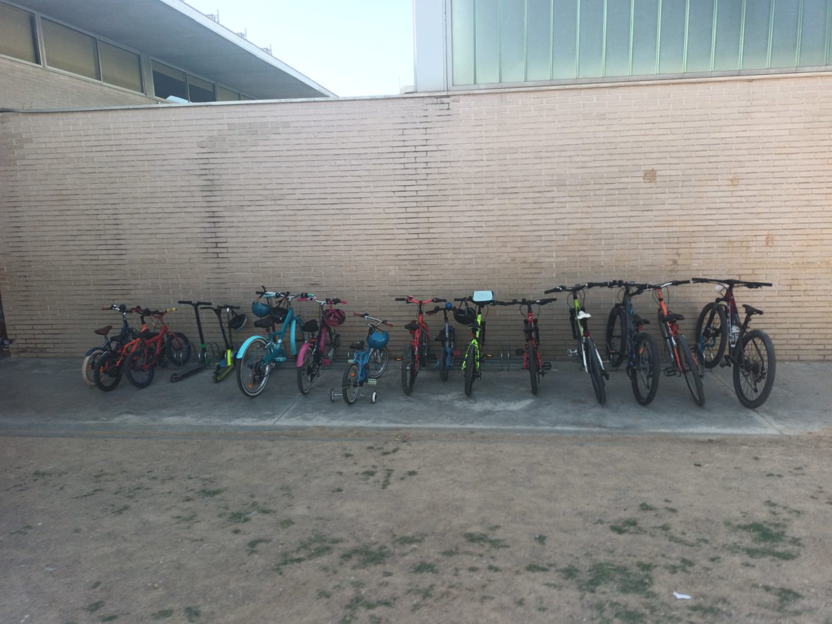 Cada dia en som més! 😄 Seguim! 💪🏽🚲🚲🚲

<a href="/MolletPedala/">Mollet Pedala</a> #BiciBúsMollet