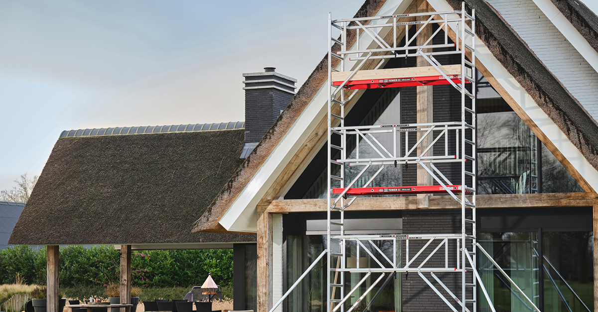 Alléén deze maand tot 𝟭𝟱% 𝗸𝗼𝗿𝘁𝗶𝗻𝗴 op alle rolsteigers uit de RS TOWER 4-serie 🙌

Deze rolsteigers zijn compleet, dynamisch, voorzien van Safe-Quick® voorloopleuningen en - bovenal - héél gebruiksvriendelijk. 𝗠𝗶𝘀 𝗱𝗶𝘁 𝗻𝗶𝗲𝘁!

📍altrex.com/nl/nl/acties

#Actie