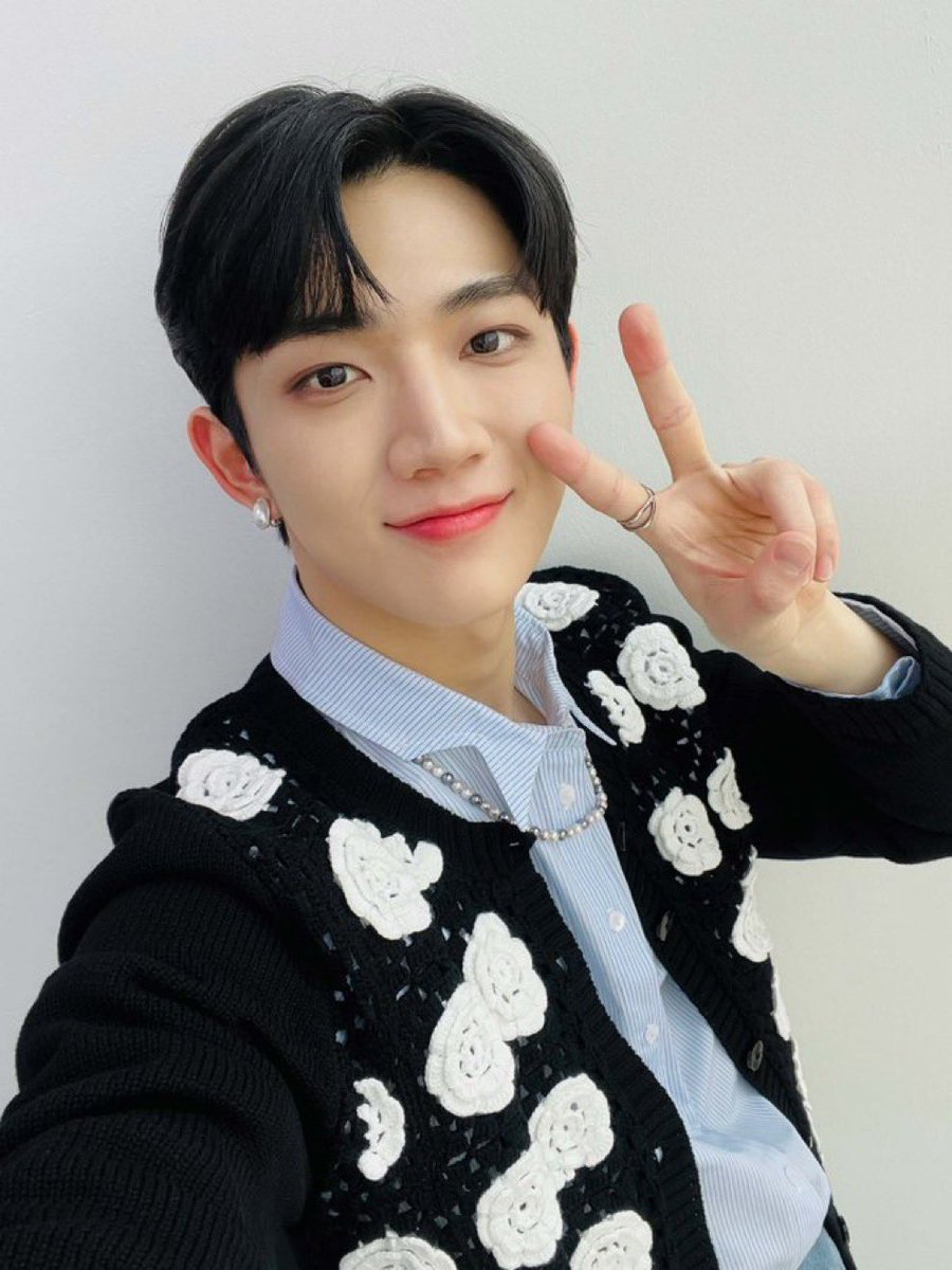 jessthu's tweet photo. @fantoo_official I’d like to nominate #HYUNGSEOP FOR THE BEST #Visual of #idiol😉✨
@TPST_twt @TPST__official 
#TEMPEST #템페스트
#StanWorld #SWNewSeason https://t.co/f5KlVbLIZo