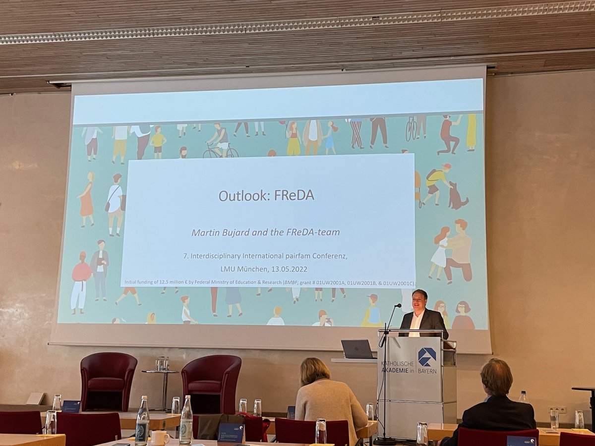 FReDA Panel | @FReDA@sciences.social tweet media