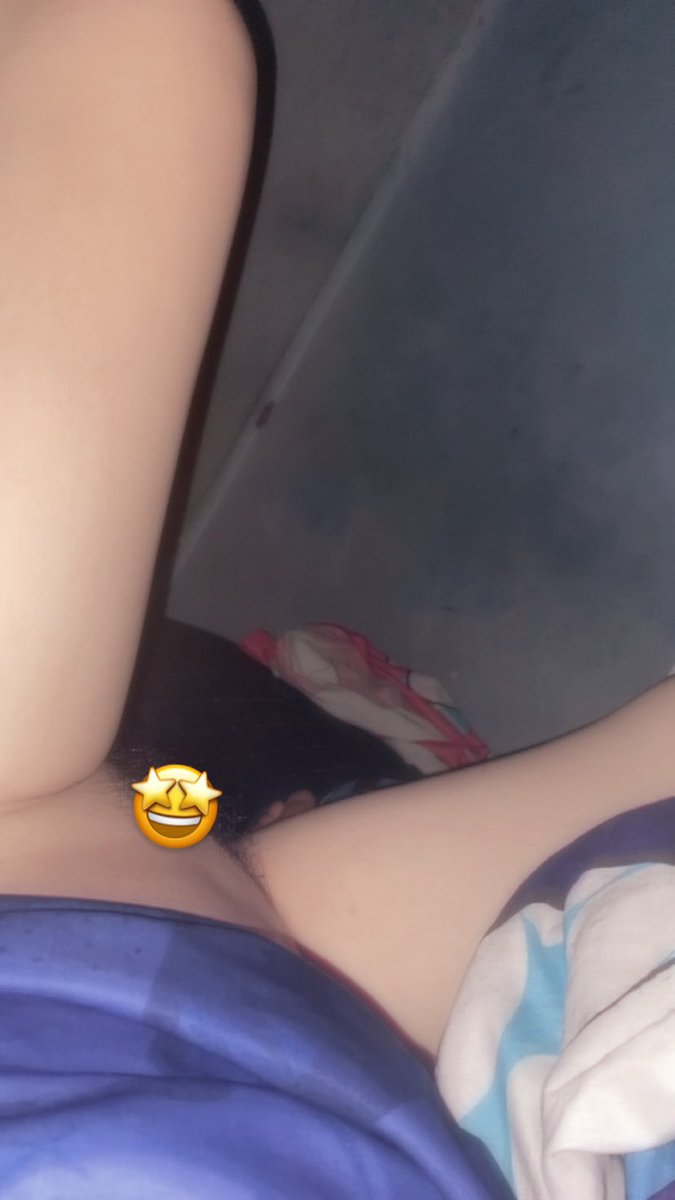 bedaucute63's tweet photo. 17 tuổi a có dám xem bé không.          Nhỏ mà có võ nha. Inb em twitter - chat x thì zalo. Có phí🍑 https://t.co/hnARav06oo