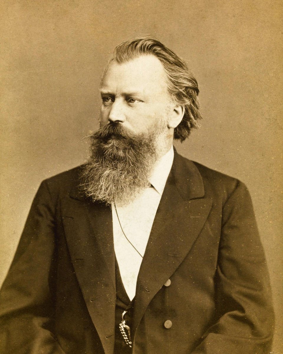 onriedo16's tweet photo. #Repost @geronimusleakey
BRAHMS
Portrait by Luckhardt (1885)
#brahms #johannesbrahms #composer #genius #pianist #piano #pianista #conductor #orchestra #symphony #concerto #pianoconcerto #violinconcerto #pianomusic #sonata #pianovariations #requiem #chambermusic #stringquartet https://t.co/q8DpLFd57N