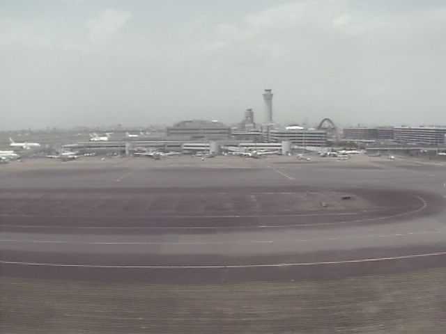 ライブカメラ検索マップ 06 03 12 10ごろの 羽田空港 のライブ映像 天気 くもり 気温 26 23 観測地 昭和島 日の出 04 26 日の入 18 51 羽田空港 ライブカメラ 東京国際空港 と雨雲レーダー 東京都大田区 T Co M9ixroqlcp T Co