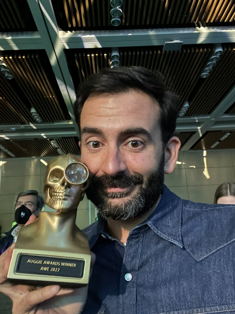 rafamolone's tweet photo. We just won an Auggie Award!! Congrats to the amazing @volograms team!! #AWE2022 https://t.co/1Bd4asZyAW