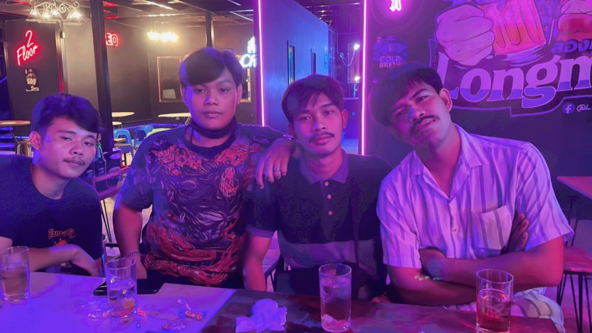 Ice35042636's tweet photo. อย่าโกหกเราเลยว่าไม่มีแฟน ไปโกหกแฟนเถอะว่าไม่มีเรา555 #อยุธยา #บางปะอิน #นวนคร https://t.co/a4Nu5skXc7