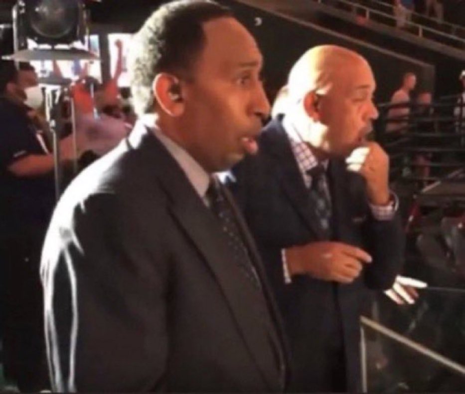 CPBetting's tweet photo. Warriors bettors right now… https://t.co/rKvdNlQKuo