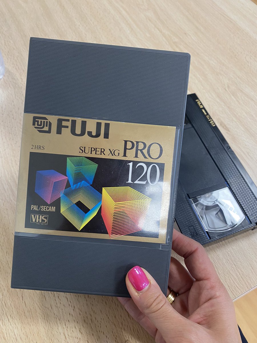 This morning one of my Year 3 kids walked into our Booster Session and said, “Look Mrs. Hala, I brought a mystery box! It has another box inside and the box inside has twirls!” I’m so old!😂 #Edutwitter #CollabUAE #Edchat #CognitaWay #HappyFriday 💜<a href="/Mai_Sattar12/">Mai Sattar</a>
