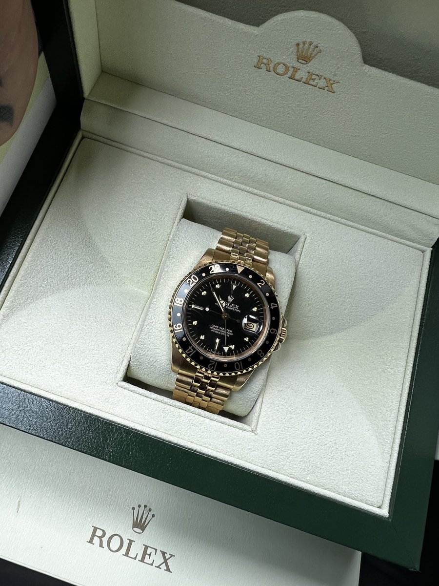 ohgordn's tweet photo. @davidgokhshtein Sold my Rollie to buy the dip 🥲 https://t.co/KjcprdpUkA