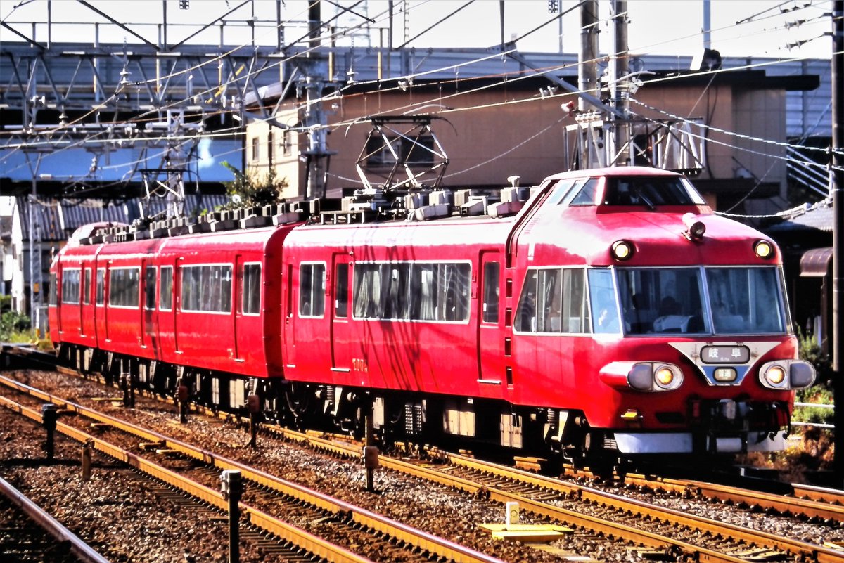 redrising1995's tweet photo. デビューから丸61年経過したとは思えない
トップナンバーをリスペクトし最晩年の姿を✨
#パノラマカー
#7001F #名鉄 https://t.co/n47TjED5Xu