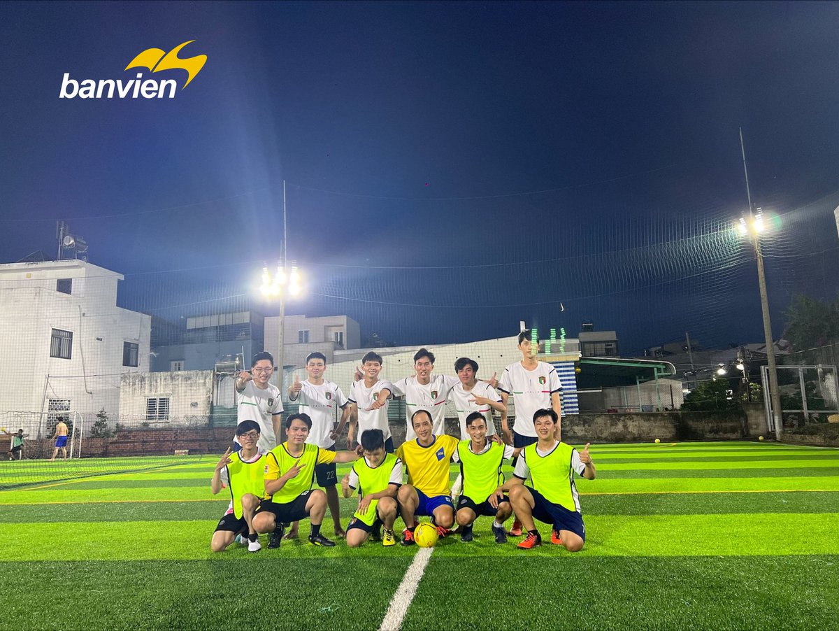 banvienco's tweet photo. 𝗕𝗲 𝗛𝗲𝗮𝗹𝘁𝗵𝘆 – 𝗕𝗲 𝗛𝗮𝗽𝗽𝘆 𝘄𝗶𝘁𝗵 𝗕𝗩𝗲𝗿𝘀! 

To help our BVers not only have good health but also happy life, we launched 6 Sport Clubs in various BV branches from Ho Chi Minh to Da Nang city. We fight, laugh, eat and do things that we love together. https://t.co/fJ0T3i4C2m