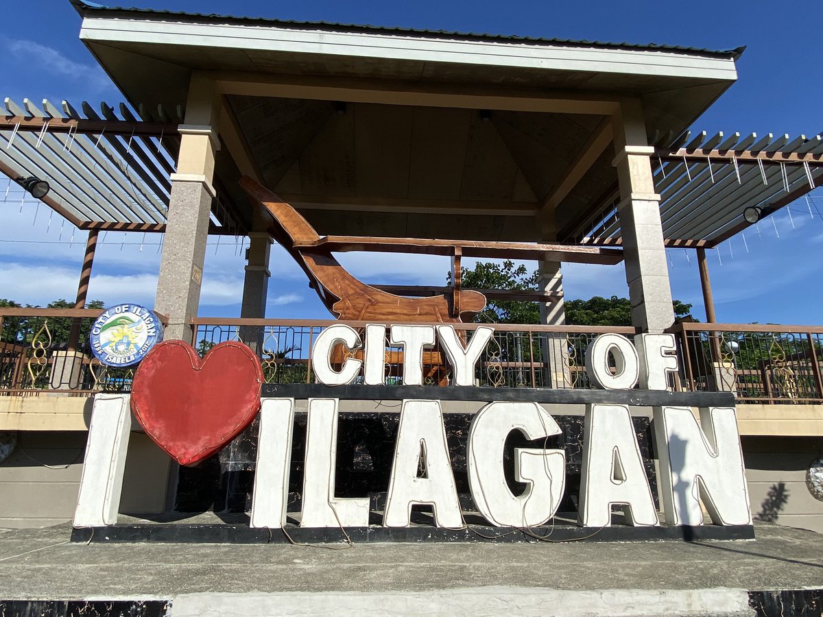 MmchenMao's tweet photo. City of Ilagan, the #corn capital here in Philippines. You see it everywhere👍👍 https://t.co/6JzF26NytW