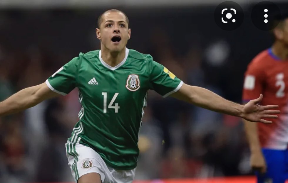 Alanpd28's tweet photo. Éramos felices y no lo sabíamos ! Regresa @CH14_ #ChichaDios #Chicharito #SeleccionMexicana @miseleccionmx https://t.co/MsVH8QNBOC