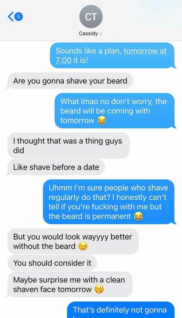 TinderScaries's tweet photo. "Am I the Asshole? Conversation was short but decent so I figured a Friday date would be fun and went for it. This ensued" #funny #tinder #pic #tinderproblems #tindering #tinderfail #tindertales #tindernightmares #tindercreeps #tinderfails #tinderconvos #tinderwin #tindermom… https://t.co/PiVfU4adzu