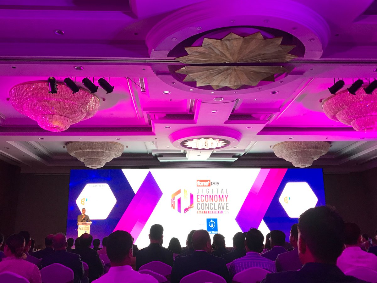 EventsMoApp's tweet photo. Officially starting now. Fonepay Digital Economy Conclave 2022.
@decnepal https://t.co/v2s32XyYdv