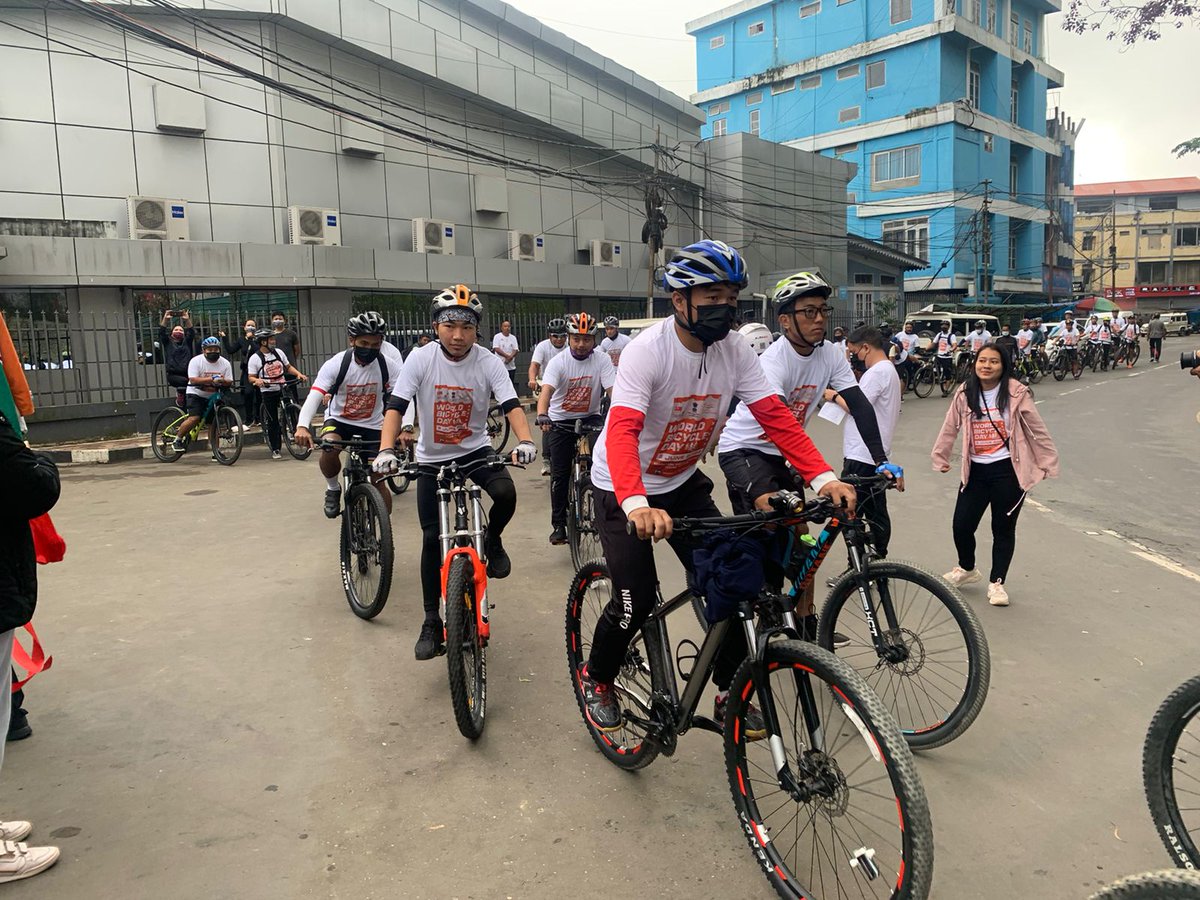 airnewsalerts's tweet photo. #Mizoram : Bicycle Rally organised on occasion of #WorldBicycleDay as part of #AzadiKaAmritMahotsav. Participants from Mizoram Cycling Association take part in the Rally. 

#Cycling4India #cycleforgood #FitIndiaFreedomRider https://t.co/OXHvaJt8v2