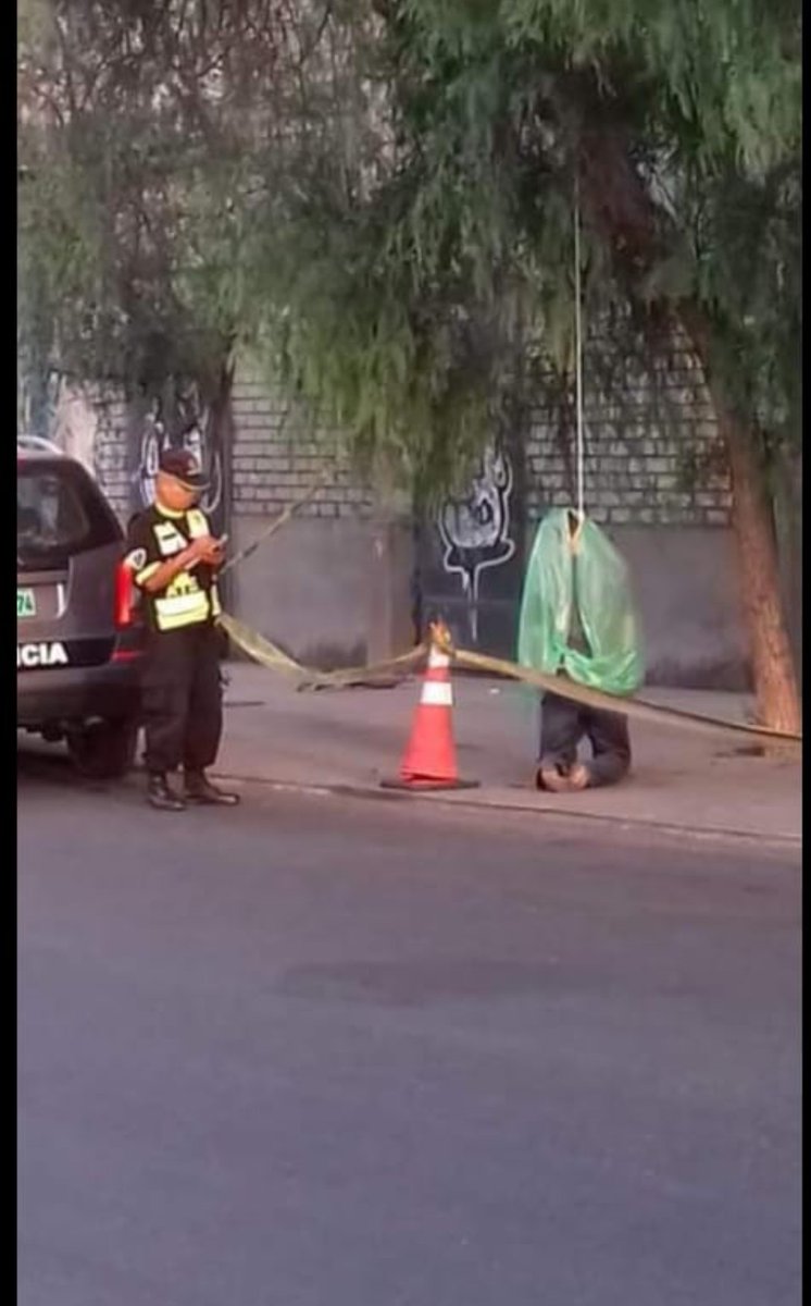 Ana_Mamy_Jesus's tweet photo. @MuniAteOficial declara acerca d #ProstitucionClandestina
NO menciona:
PROSTITUCION ILEGAL O LEGAL
Es legal y otorga #PermisoDeFuncionamiento a giros d lenocinio, casa de citas, prostibulos en ZONIFICACION INDUSTRIAL
Fuente: Indice de Tratamiento Normativo (ITN) de #MuniAte pg 53 https://t.co/cy0B3omFnN