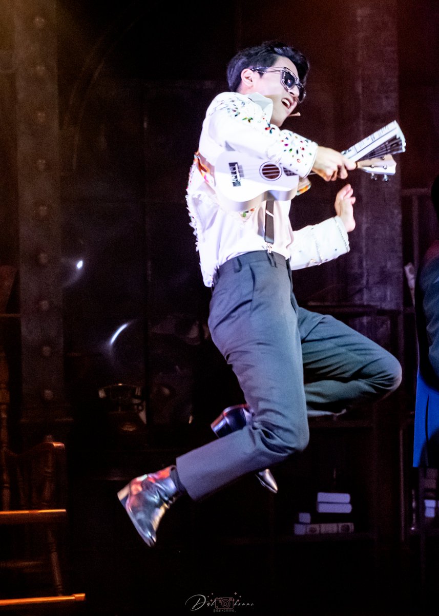 dalkomme_'s tweet photo. 220501 뮤지컬 스톤 the stone 낮
RUN N ROCK N CLAP

코스모 #반정모
마이클 #이진혁 https://t.co/MLB1vL7eRU