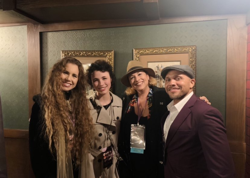 GINANEMO's tweet photo. SHADOW FARM WON!!!!!🏆🎬 Still at the New Media Festival in LA!! #festival #ginanemo #gplanmedia #film #director https://t.co/XlzwvwV3S5