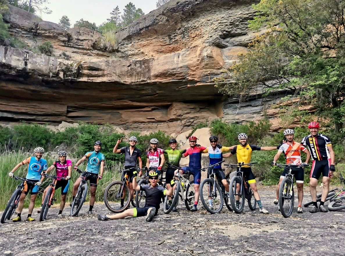 bikemoia's tweet photo. Dimecres i dijous de corriols i senderons pel Moianès 👊🏻👌🏻!!

#bikemoia #atope #dijousguais #pedrera #somtotsitotes #petitsigrans #moia #moianes #descobrir #patrimoni #catalunya https://t.co/brp622NtXj