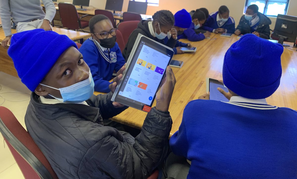 caramia_bad's tweet photo. My name is Ms Badisang. I am an Assistant Teacher working with students who have learning Disabilities to mention few (fluency disorders, ADHD and Dsylexia (Kweneng Region) 
So I basically work with Technology more to help this students progress .  It does not only cater for https://t.co/OMP4CupkXC