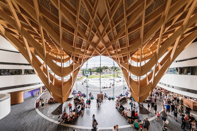 Bunjil Place (VIC, 3805) is launching a colour meditation workshop, focusing on watercolour paintings and meditating, on 23 June.

Book here: bit.ly/3wYEvGH 

📸  <a href="/ArchDaily/">ArchDaily</a>
