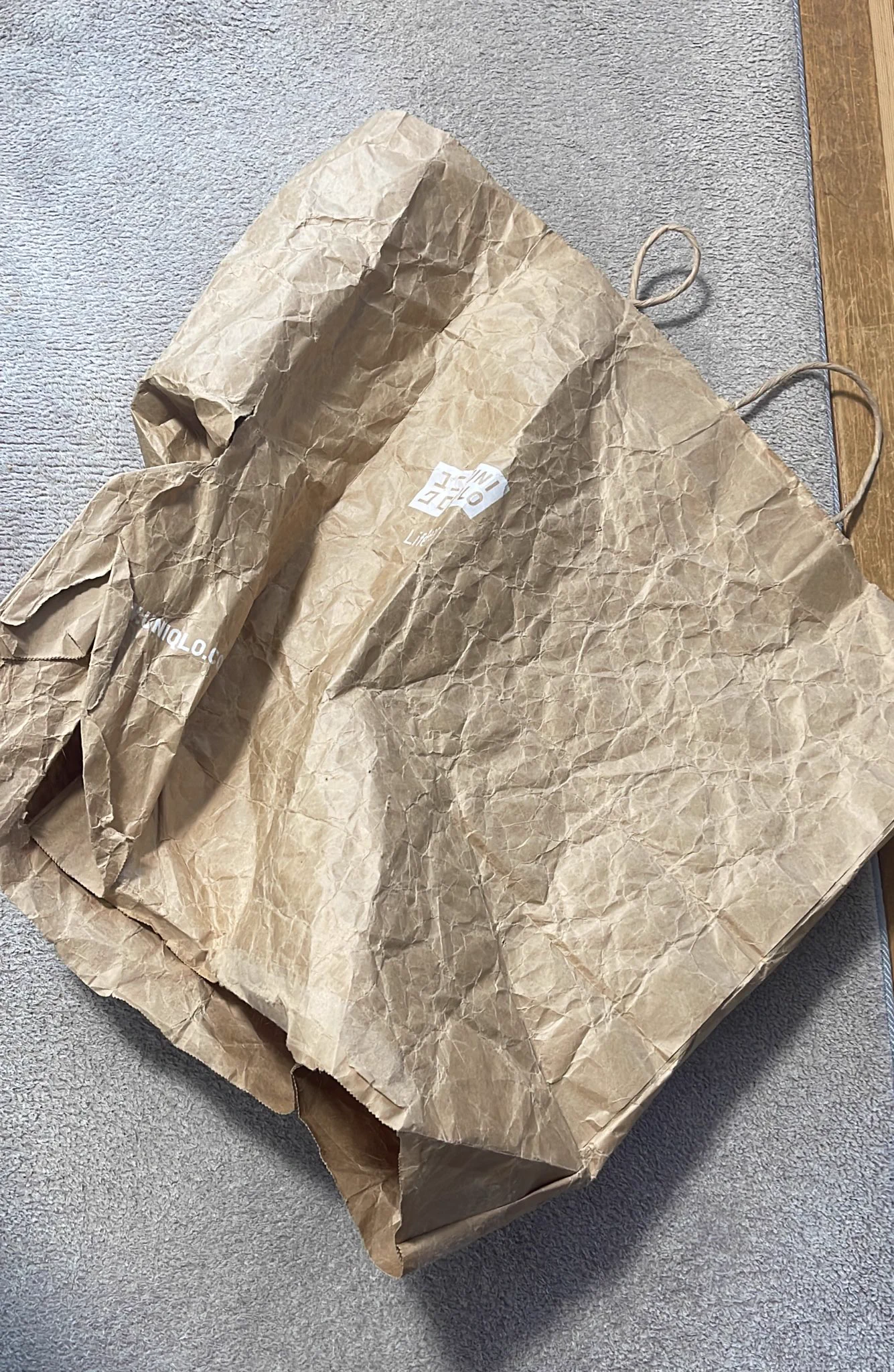 @kyuryuZ うちの紙袋も交換時です 