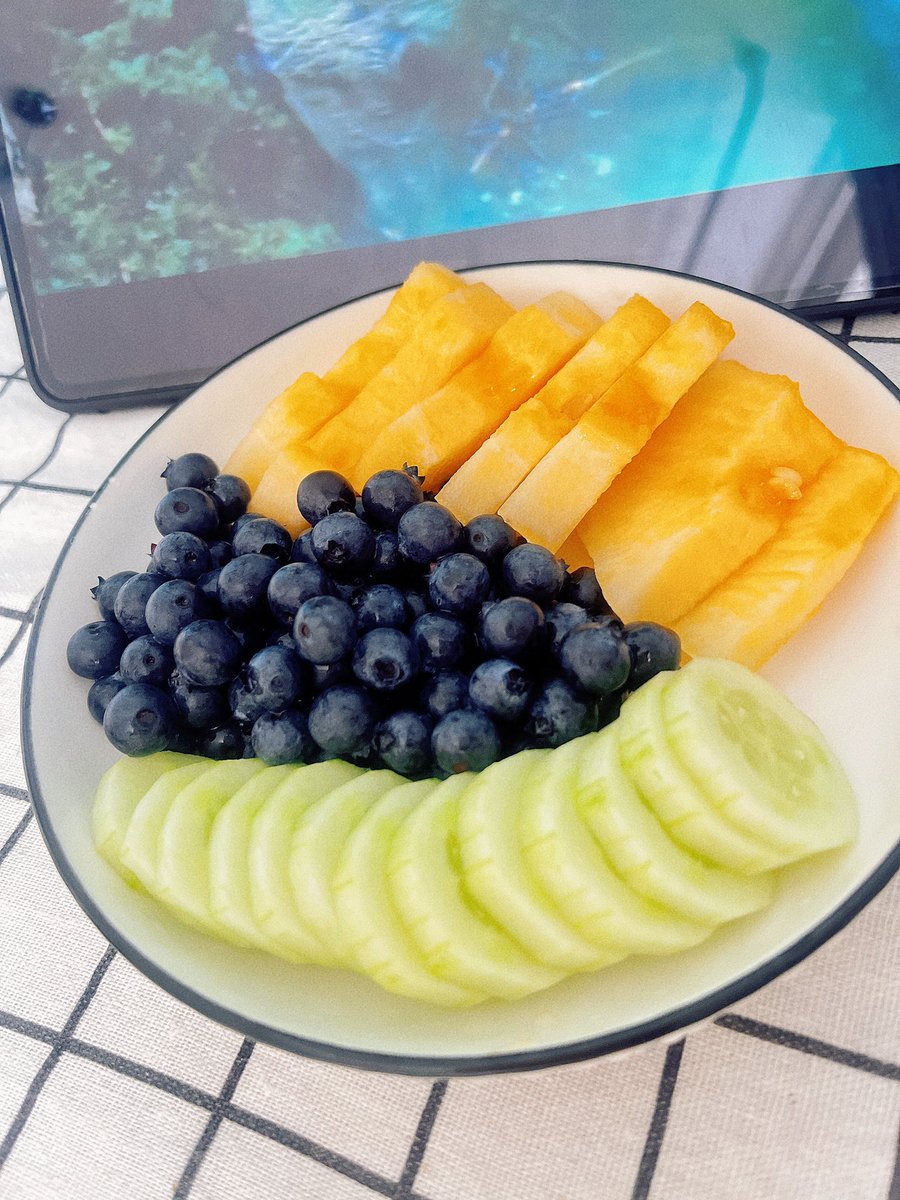 qqEmilyQQ's tweet photo. today's lunch. https://t.co/gbn4CyBd4t