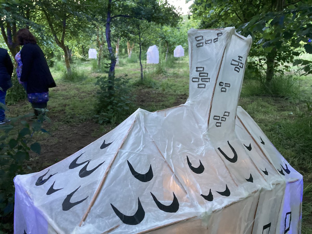 DifferentL's tweet image. Amazing evening at #Scrivelsby for the #PlatinumJubilee - big thanks to @lumoworkshop1 @HHHSoc and all the other partners who made it happen and esp to Alex from the brilliant @misfitsRus 🙏🏼