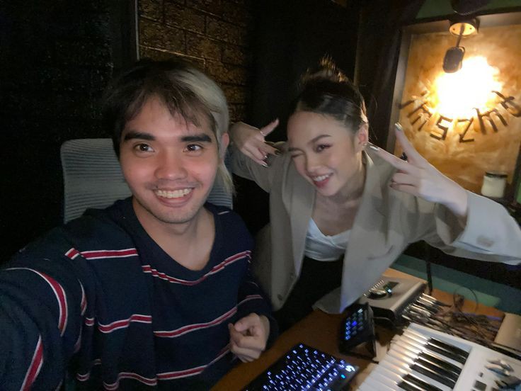 babejcs's tweet photo. oy ngayon ko lang to nakita, ang cute hmxuzhzjaiaua

@SB19Official #SB19 https://t.co/ZOiqIx0G9J