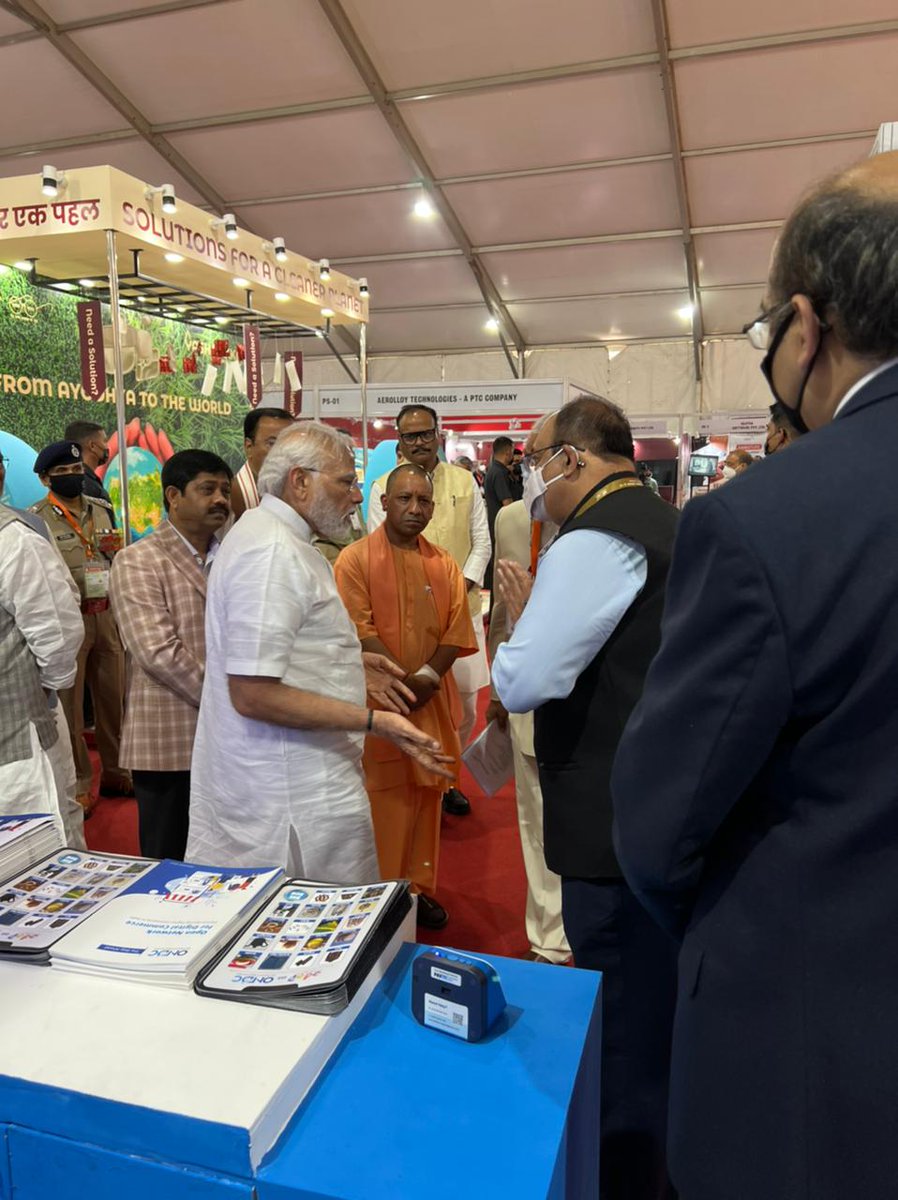 ONDC_Official's tweet photo. We thank Shri @narendramodi for visiting the #ONDC stall on Day 1 of the 3-day #GroundBreakingCeremony3 getting held in Lucknow, UP and sharing his kind words and vision for inclusivity of small-scale merchants and sellers on ONDC.
@PMOIndia @myogiadityanath @anilarch @_InvestUP https://t.co/Vt2cwtFGU8