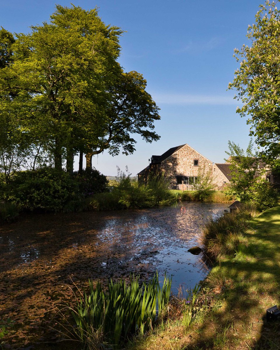 The Farm
🛏️ Sleeps up to 24 

You're in for a treat with this unique victorian accommodation in the Derbyshire Dales

And it has a huge games room for all the family 🏏

✨We have availability!✨
Friday 1st July for 2/3 nights

ow.ly/Vu9g50JoxUs