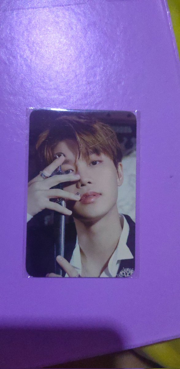 RnWoow's tweet photo. WTT to johnny 
Tag : Taeil special event the castle NCT 127 xr Live LG U+ nct127 NCT127 moon taeil Tian moondanse moonis WTS https://t.co/I5Fm967bu2