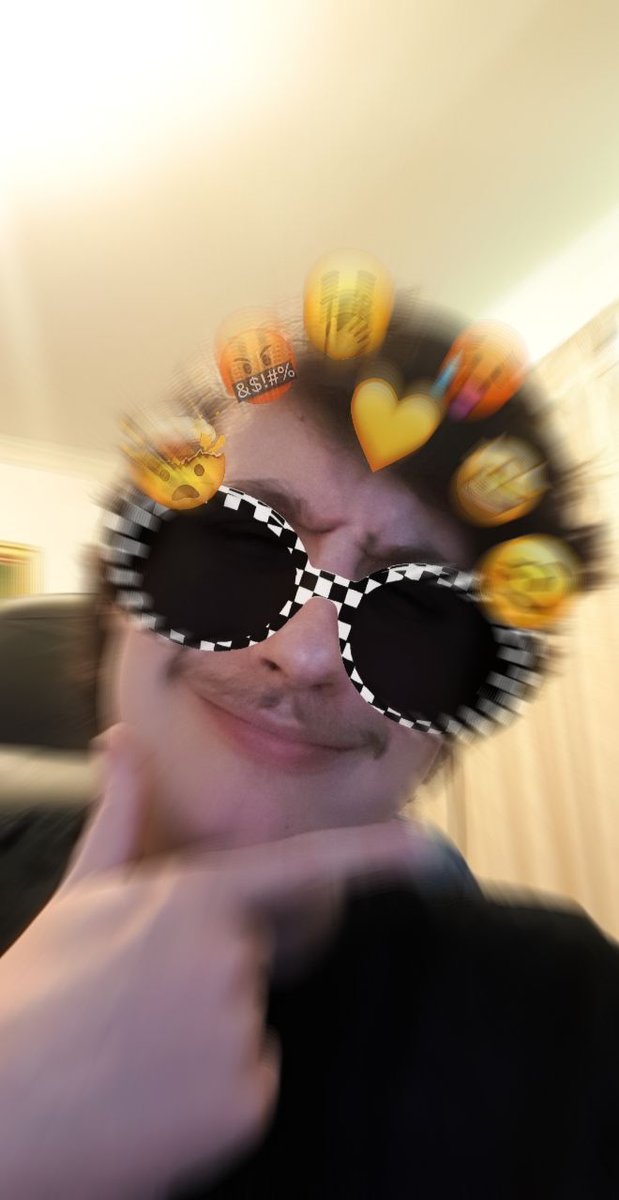 ThatBasicFella's tweet photo. Yo @Stranger_Things if you need a new aussie character that gets brutally murdered in ep 1 of Season 5, hmu ;) 🤙 https://t.co/K2CNXSJ493
