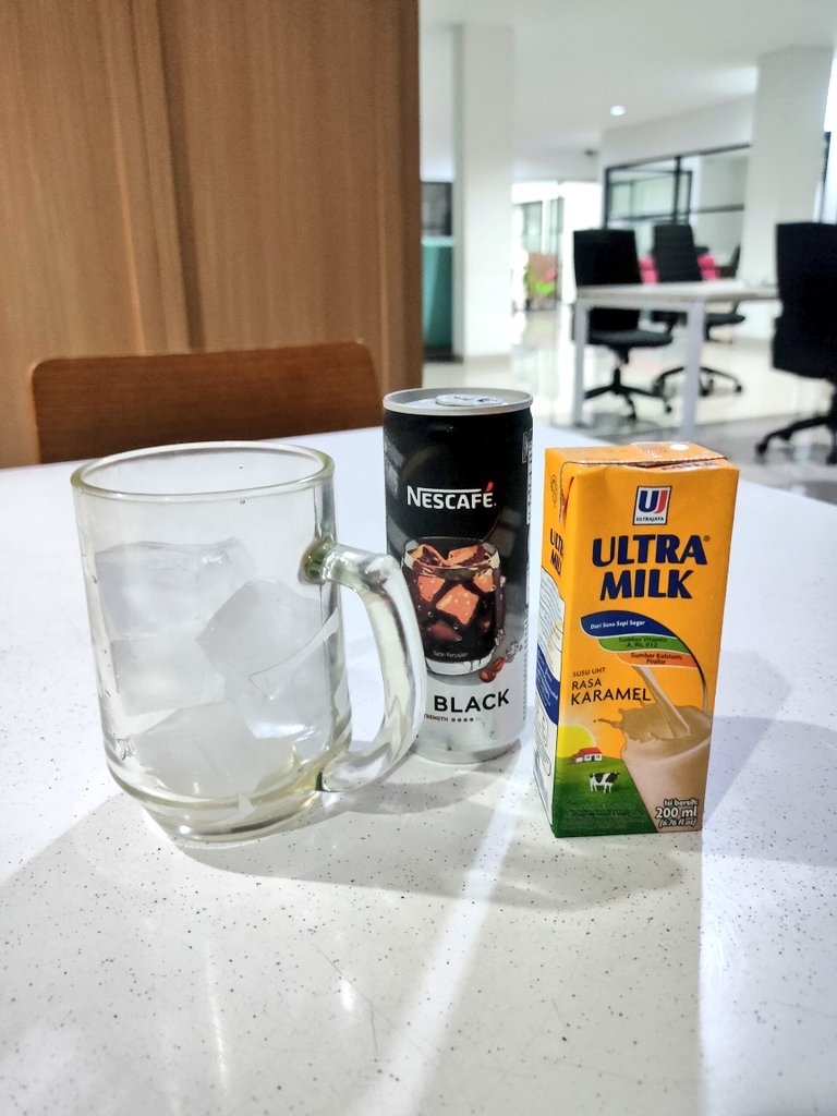 Urip & Resist 🍉 tweet media