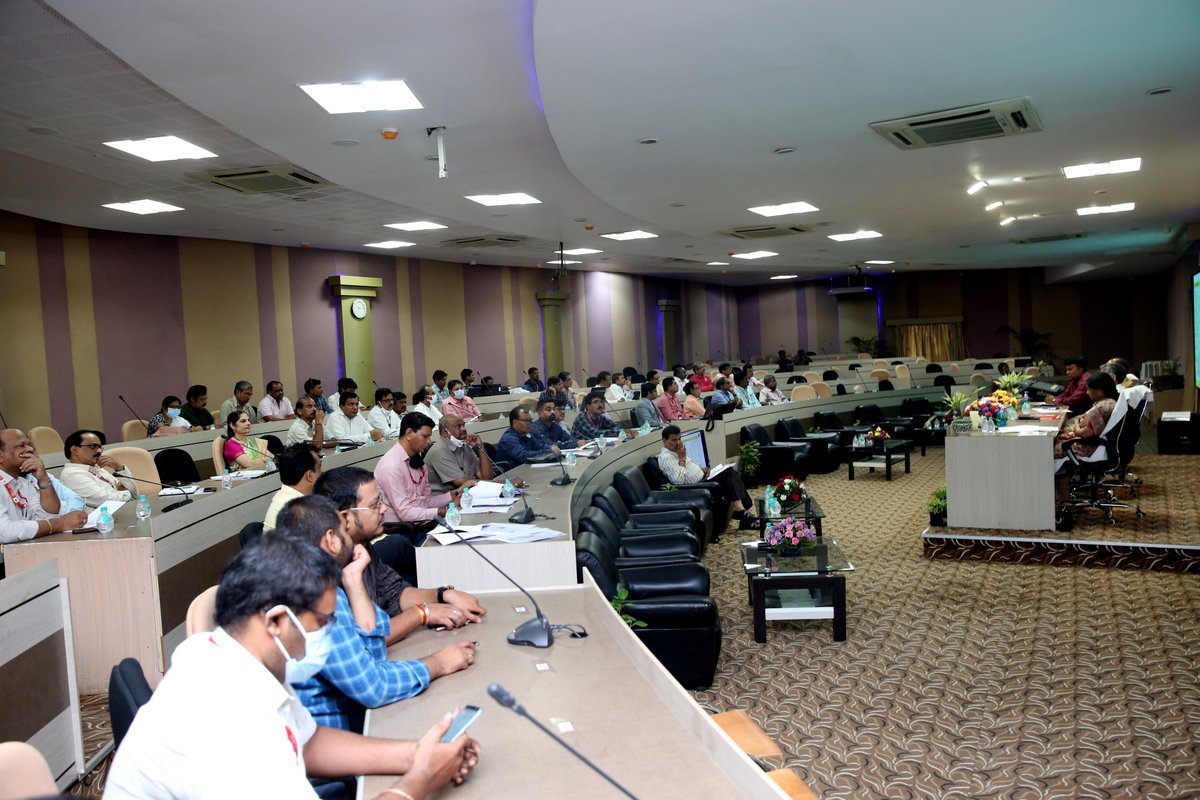 cpmgtelangana's tweet photo. Glimpse of Divisional Head Conference Telangana Postal Circle held on 31.05.2022 @ Dr MCR HRD Auditorium, Jubliee Hills Hyderabad-
#IPPB #PLI #RPLI #postinfo #SavingsBank #Telangana
@IndiaPostOffice https://t.co/hxSjT3W26i