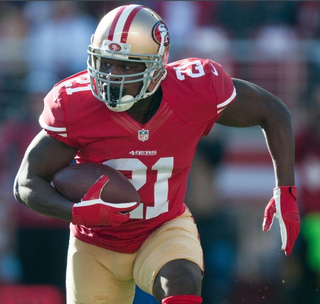 NFLAlumniNoCa's tweet photo. Frank Gore officially retired from the NFL as 1 of the greatest running backs n league history, calling it a career after 16 seasons on Thurs. Gore signed a 1-day contract w/ the  49ers 2 retire with who signed him.
#nflalumninorcal #sf49ers #frankgoreretirement #caringforourown https://t.co/zSAgsNKzKz