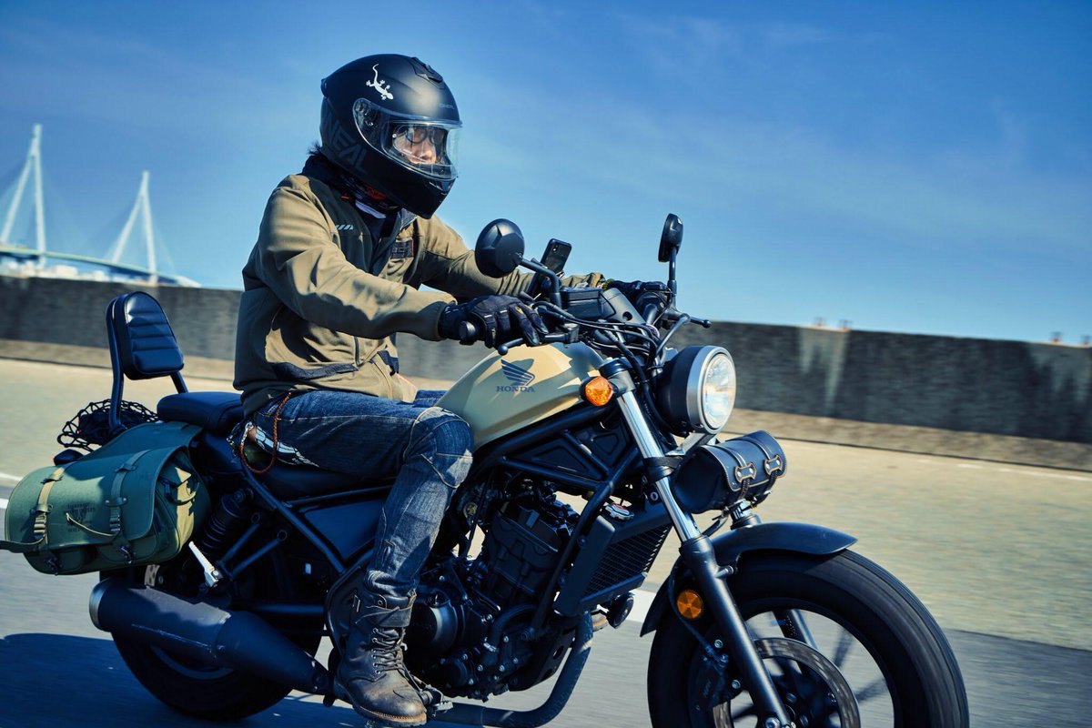 junkpot1212's tweet photo. プロの、写真、すごい（語彙力）

Photed by @hisaoka_kenichi 
#rebel250 
#HondaGO
#バイクが好きだ https://t.co/Wjm2qj7E9a