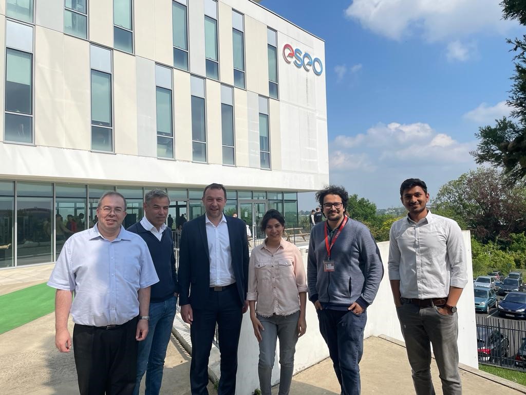 EtnPeter's tweet photo. In our latest #blog, Lokesh Devaraj (ESR3), shares on the learning, travel and team building experience that an early stage researcher can get during a #secondment: https://t.co/7OQTg0eePG

#msca #etn #peter #teambuilding #emiriskmanagement https://t.co/8sVTBYPor7