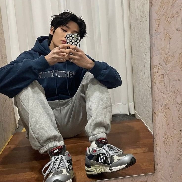 winterminho's tweet photo. unpinning this until we get a heeseung &amp; jeongin (ee-z) interaction https://t.co/NQSqubqbQ2