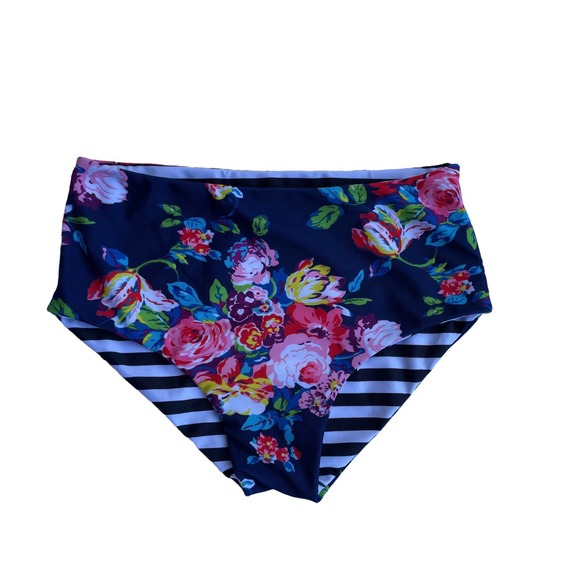 MR_E90's tweet photo. So good I had to share! Check out all the items I'm loving on @Poshmarkapp from @PatriceGoldman8 #poshmark #fashion #style #shopmycloset #unknown #ragbone: https://t.co/1sibzvWSse https://t.co/iiIZMECBGE