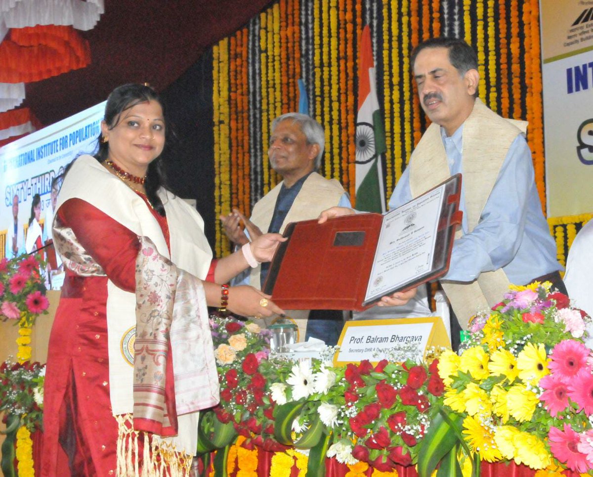 PIBMumbai's tweet photo. 240 PhD and Master degrees awarded to students at the 63rd Convocation of International Institute of Population Sciences https://t.co/3hRAKMLhth