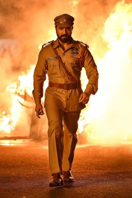 _monsterszone's tweet photo. What if they have a conflict 💥

#RRRMovie #KGF2 

Father's dream             mother's wish https://t.co/cNJgy1DtYX