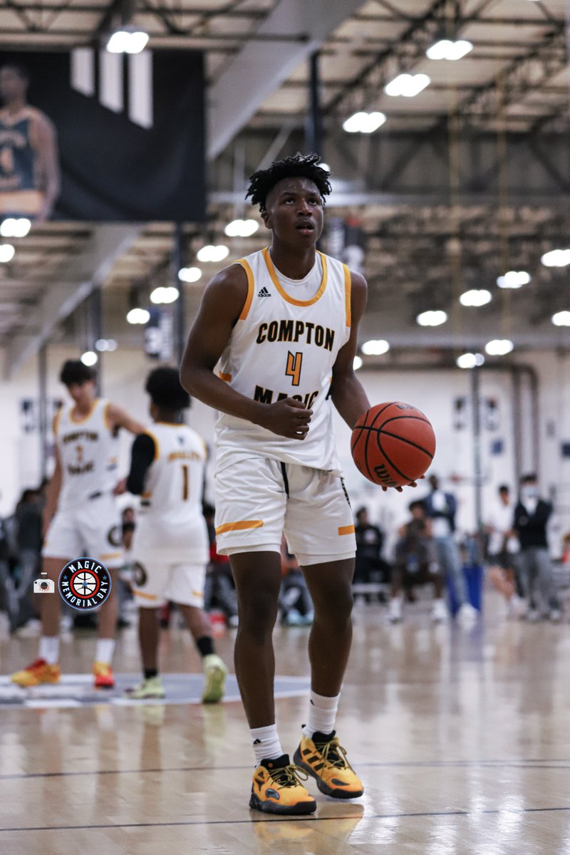 SaturninoPhotos's tweet photo. #MMD2022 #MagicBoyz
@MagicMemorial
@Compton_Magic
#comptonMagic #memorialdayweekend #aaubasketball #opengympremier #prolificevents #thachatpodcast #3ssb #adidasgoldgauntlet #3stripelife #saturninophotography #magiclife https://t.co/oFihQIaOfS