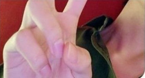 4000Lvy's tweet photo. - محد 
Taehyung 😩💗💗 https://t.co/vbX4cWJczg
