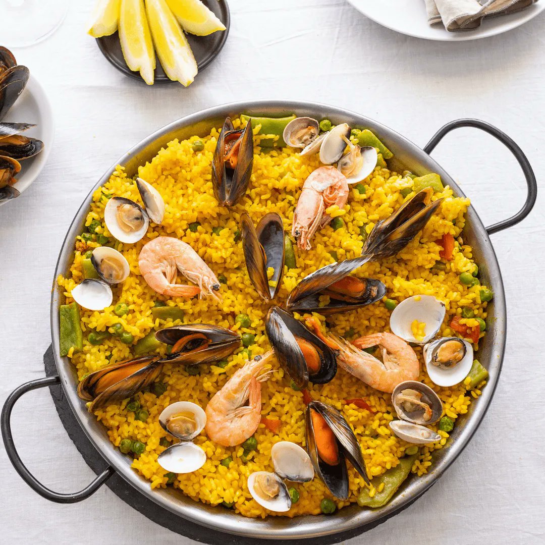 Many kids told me they wanted to learn to make something ‘fancy.’ This is fancy and dramatic! Yes, kids can make this! buff.ly/3NSh4Vc