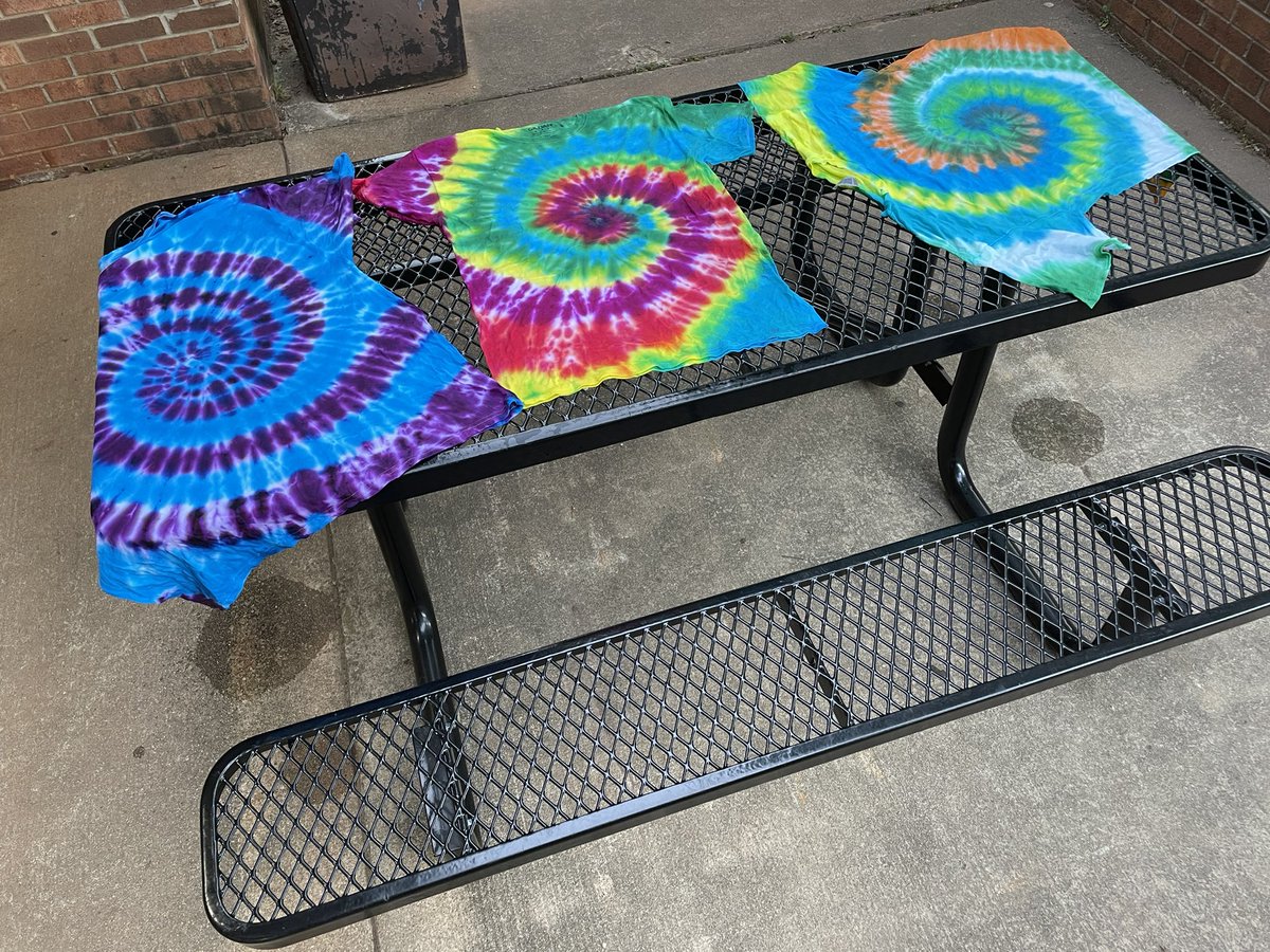 MsJSmith3's tweet photo. Day two…. The reveal! We rocked this tie dye!!! They came out beautiful!!! https://t.co/eBNogP41KM